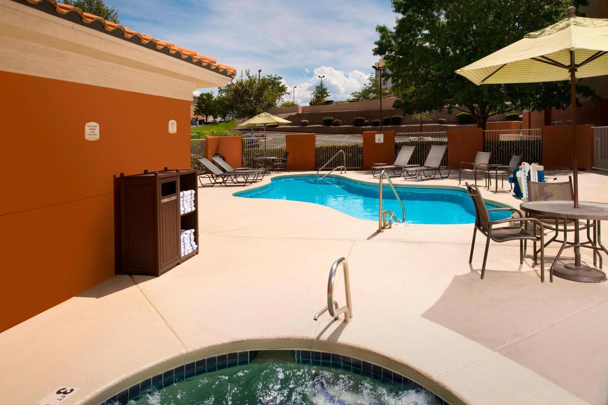 Fairfield Inn & Suites By Marriott Albuquerque Airport Buitenkant foto